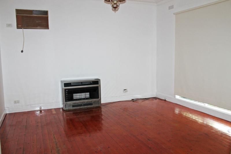 WELL PRESENTED HOME IN A GREAT LOCATION!!!