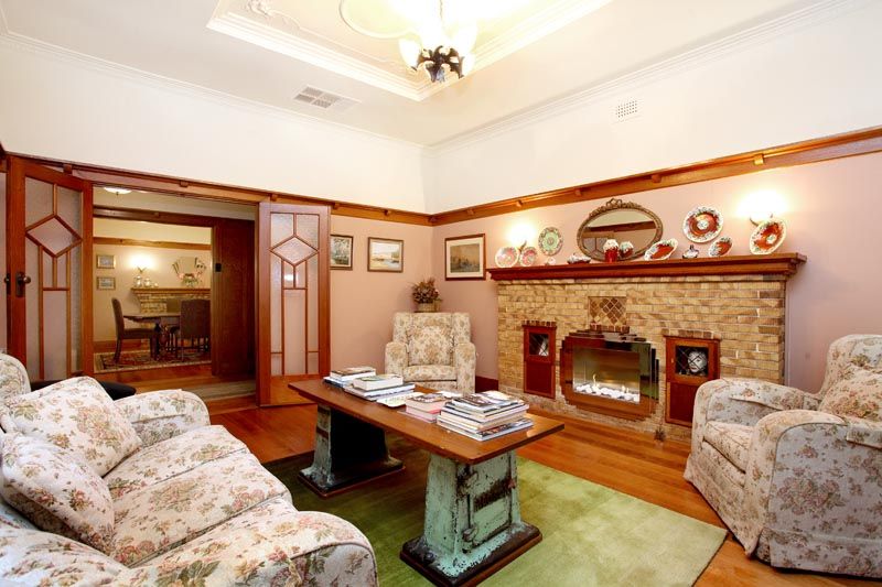 10 The Crescent, Footscray - Thumbnail 7