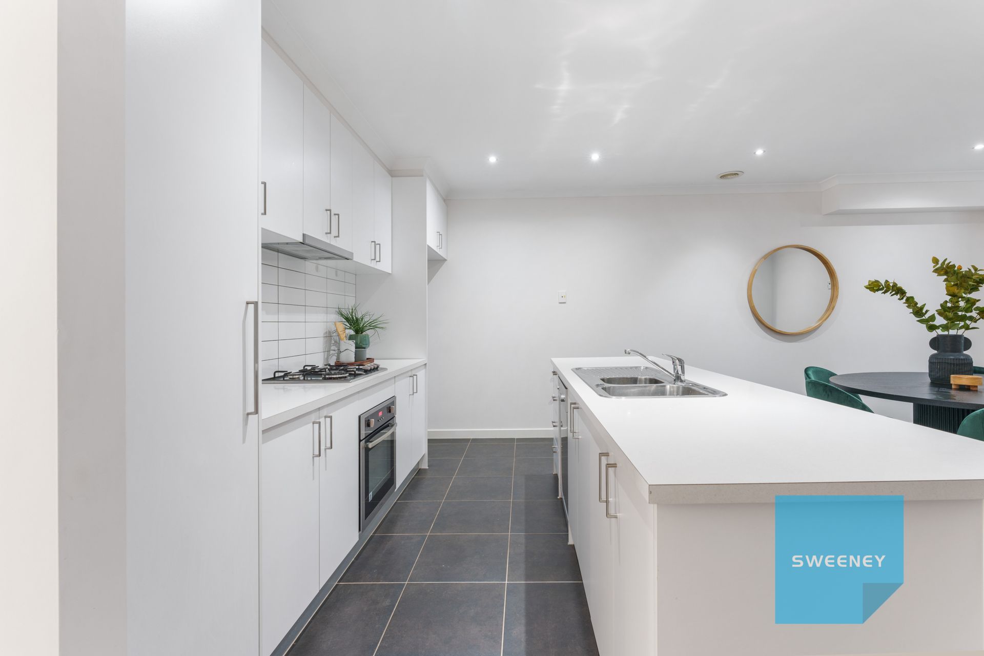 32/79 Lancefield Drive, Caroline Springs - Thumbnail 3