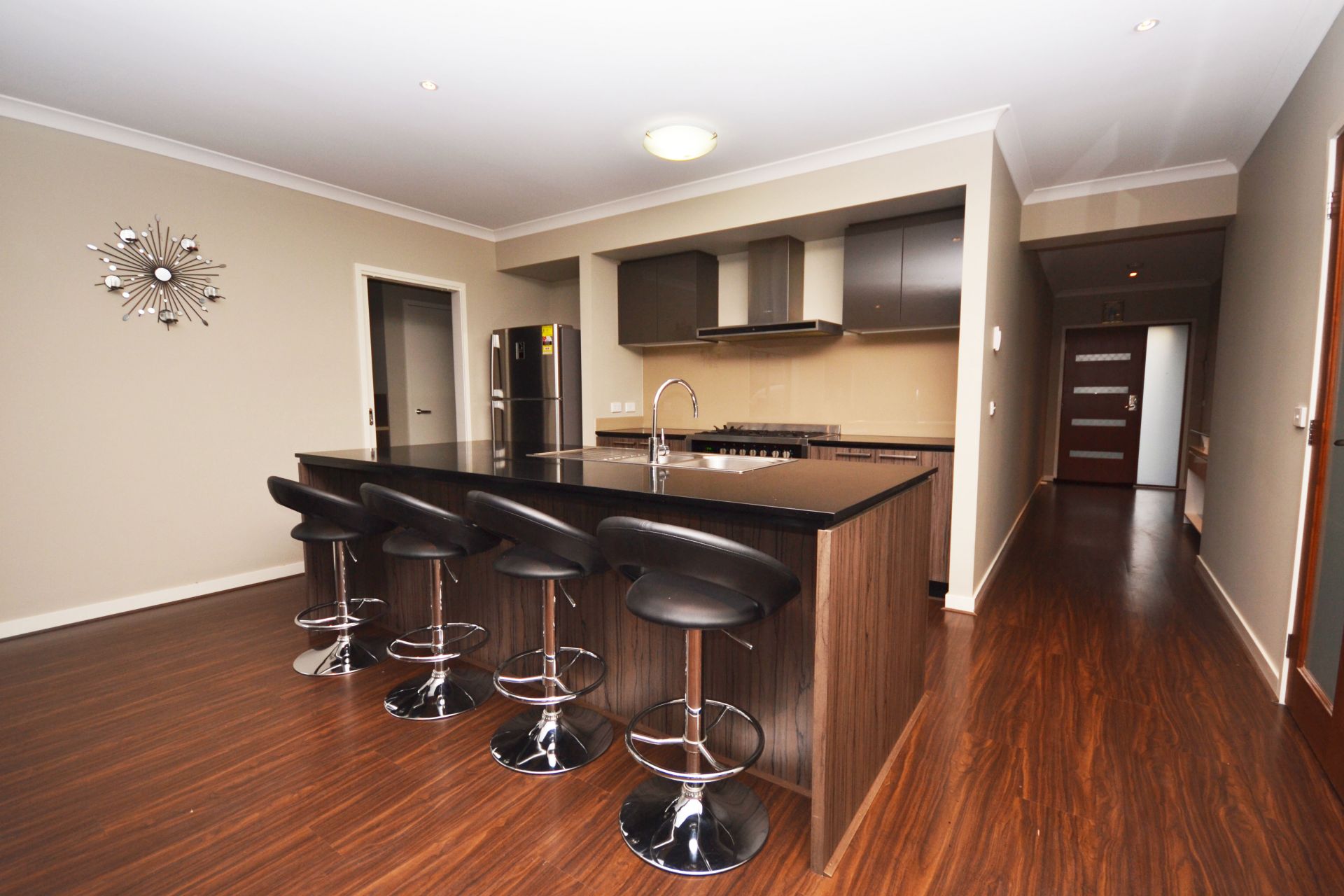 LOOKING FOR MODERN SOPHISTICATION?  YOUR SEARCH IS OVER!