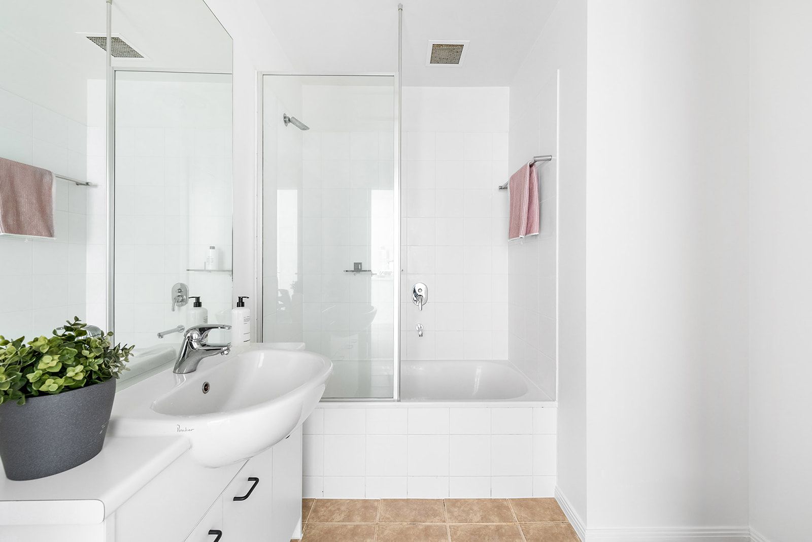 5/80 Henry Street Kensington VIC, Kensington - Thumbnail 8