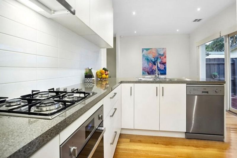 1/19 Dermot Street, Oakleigh South OBrien Real Estate