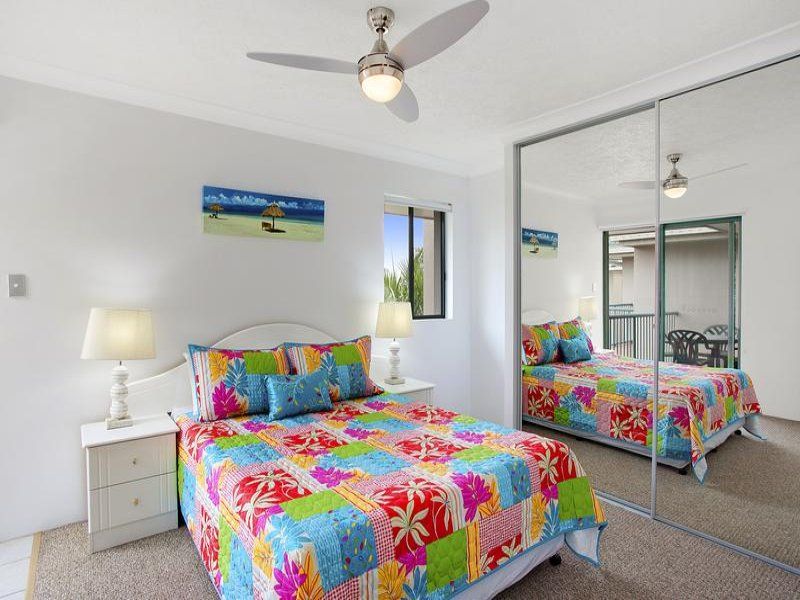 329/147 Golden Four Drive 'Pacific Place North' BILINGA QLD, North' Bilinga - Thumbnail 4