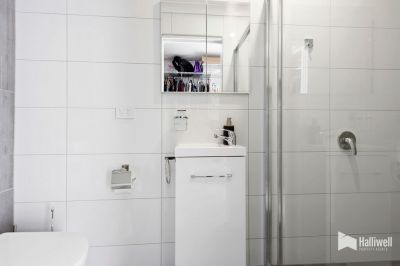 3
 
 
 
  
 
 
 2
 
 
 
 
 
 
 
 
 6 Reibey Street, Latrobe TAS 7307, Latrobe - Thumbnail 8