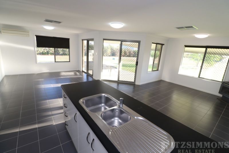 33 James Cook Drive, Dalby Fitzsimmons Real Estate