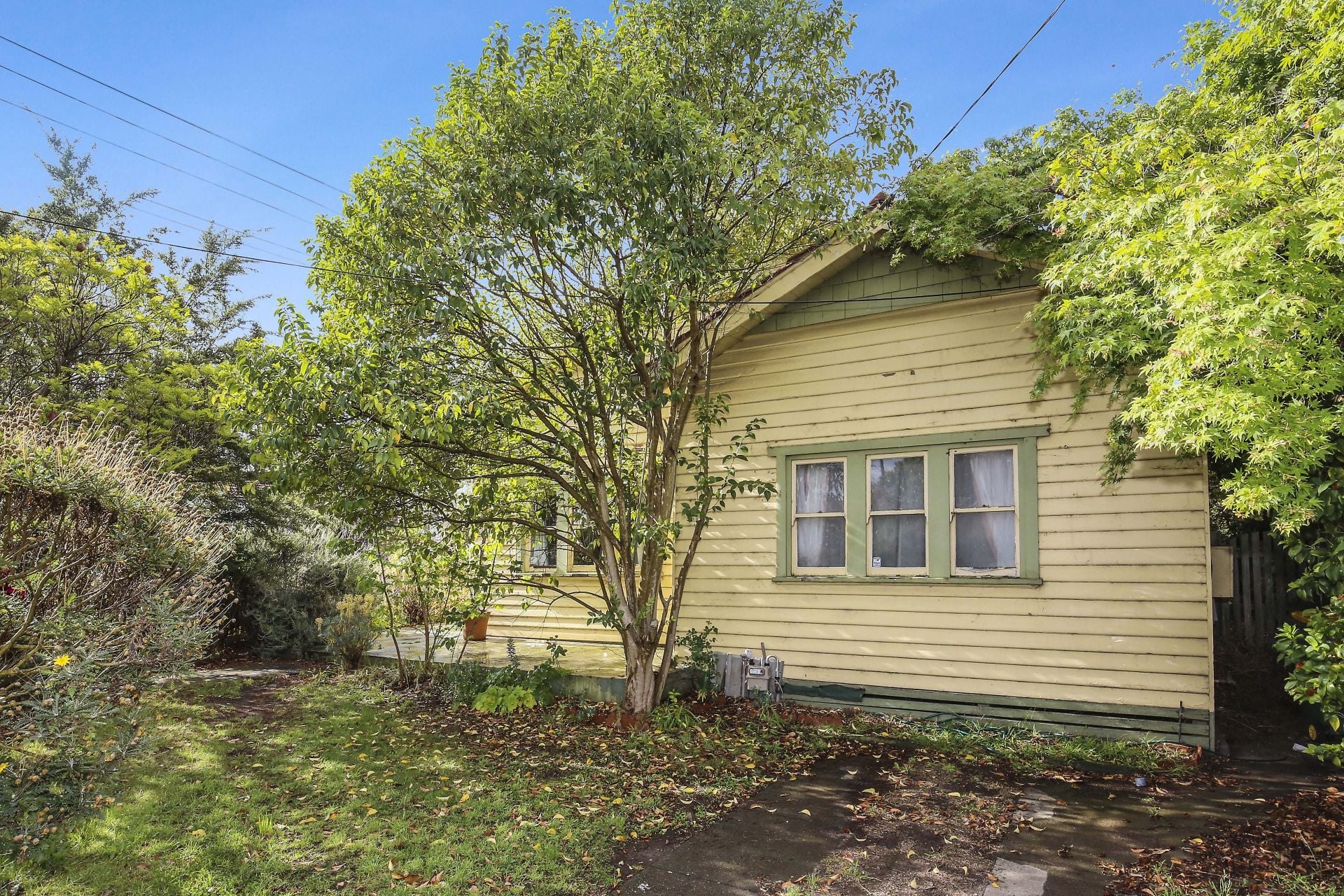 Superbly Situated, In The Oakhill Estate