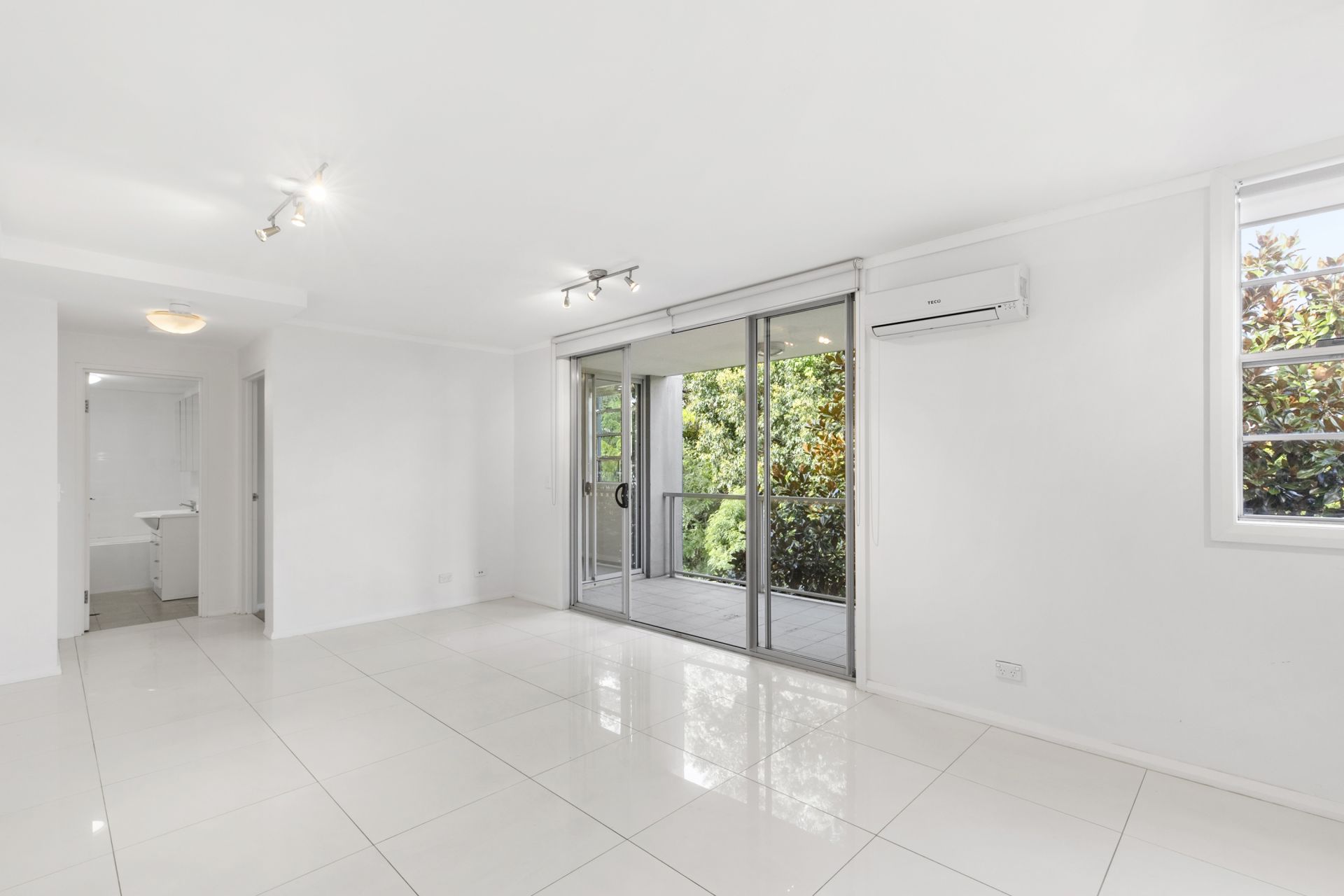 8/233 Cope Street, Waterloo Mitchell Estate Agents