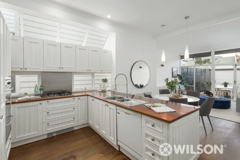 33 St Vincent Street, Albert Park