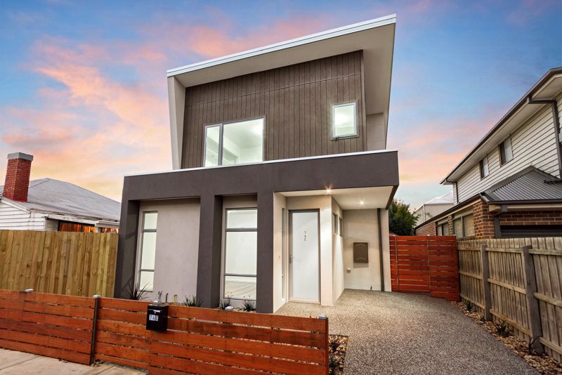 74C Norfolk Street, Maidstone - Thumbnail 2