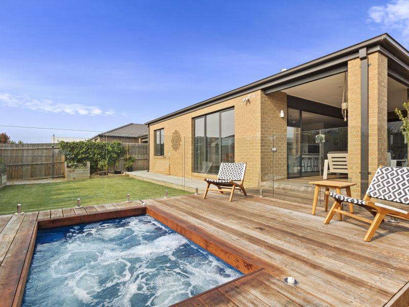 Real Estate For Sale 14 Crystal Way Torquay , VIC