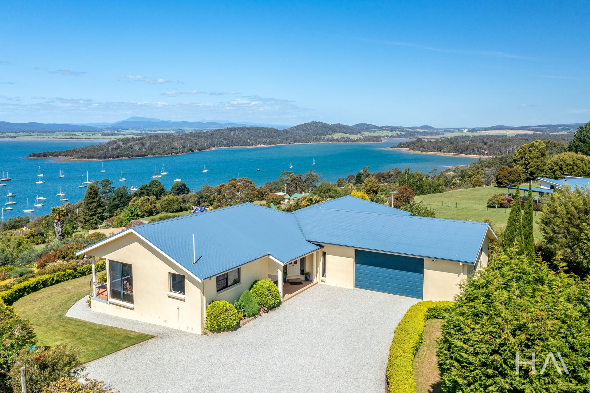 7 Adley Court Beauty Point, Beauty Point - Thumbnail 2