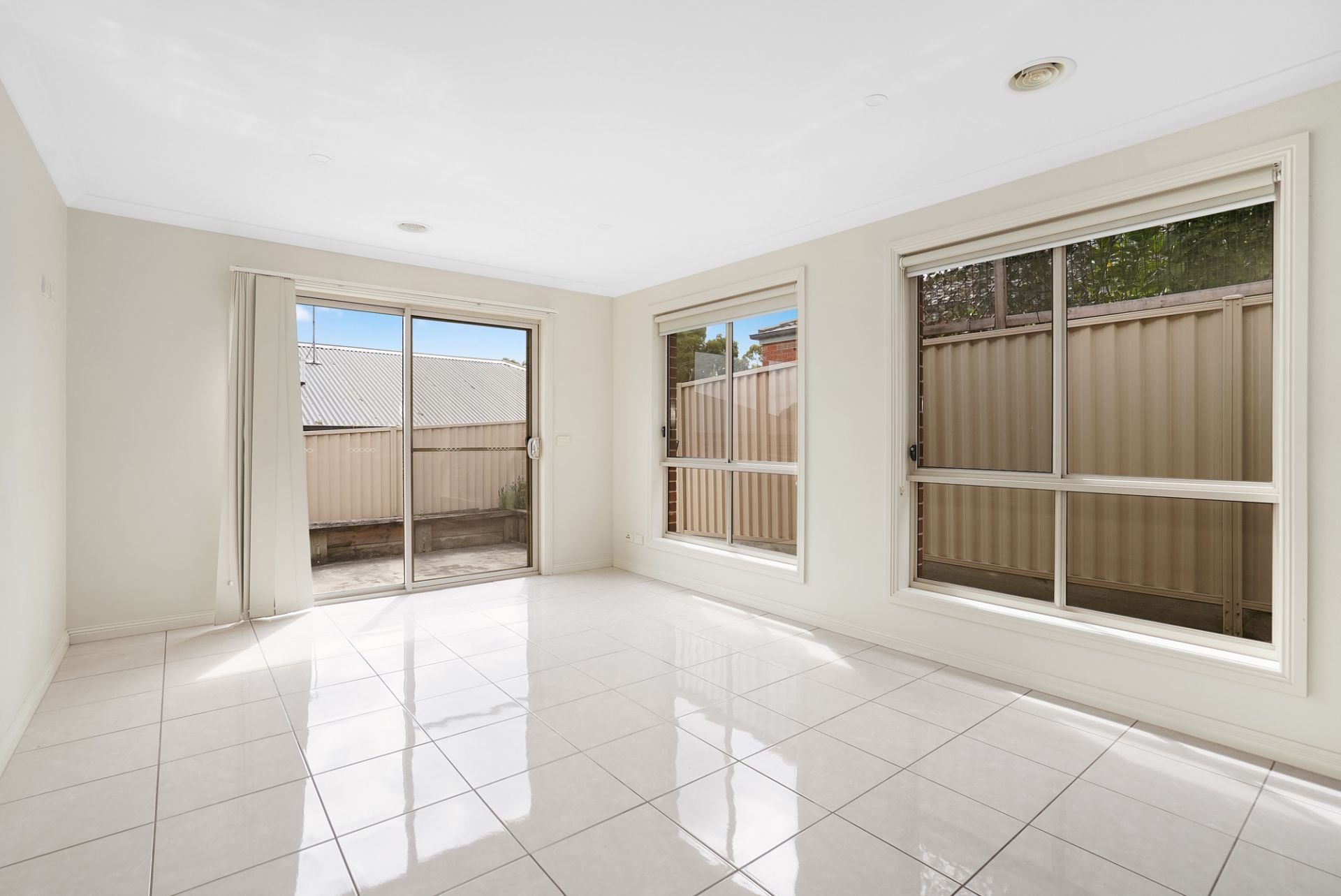 17 Cecile Court, Ballarat East, Ballarat East - Thumbnail 5