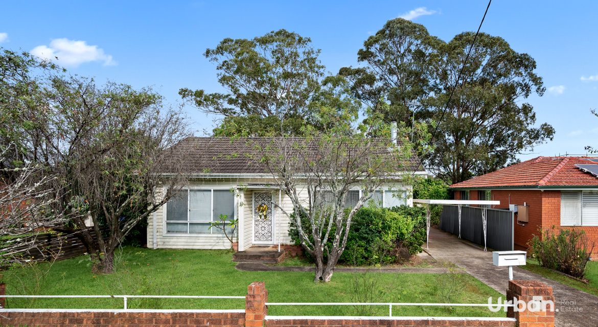 Ingleburn 45 Matthews Square