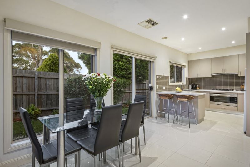 2/25 Lasiandra Avenue, Nunawading - Thumbnail 3
