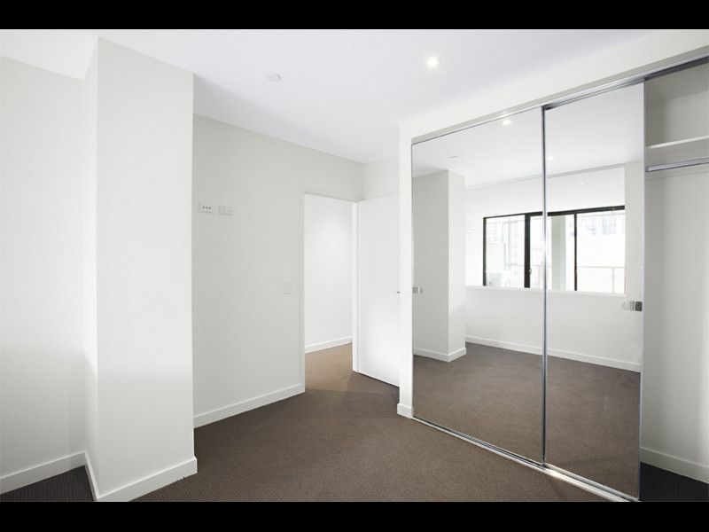 908/601 Little Collins Street, Melbourne - Thumbnail 5