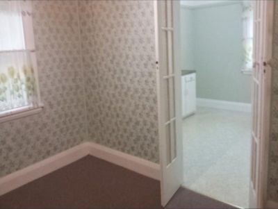 Cheap, Cheerful, Comfortable, Convenient