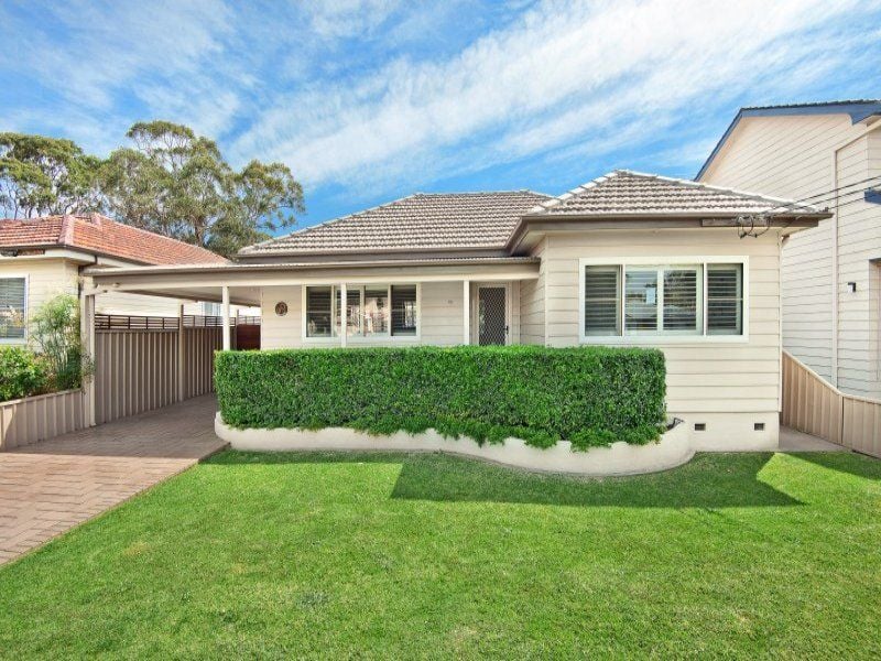 11 Burleigh Avenue, CARINGBAH, Caringbah - Thumbnail 2