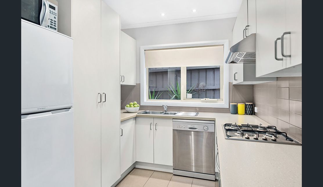 **10 or 11 month lease available only**