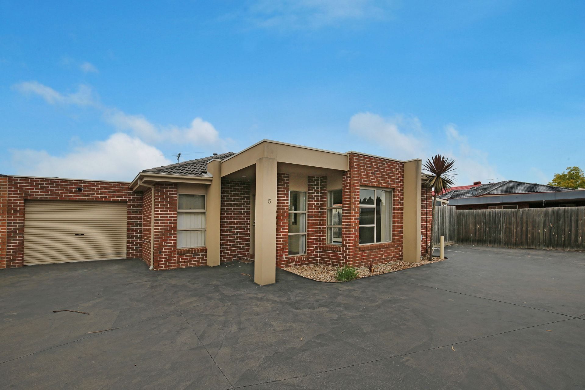 AFFORDABLE MODERN LOW MAINTENANCE LIVING !!!