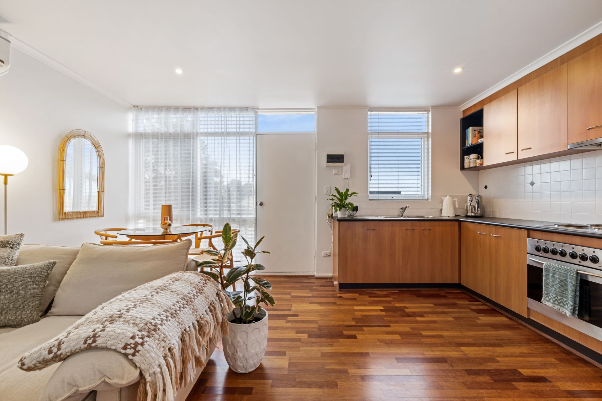 Boutique Living In Thornbury's Finest