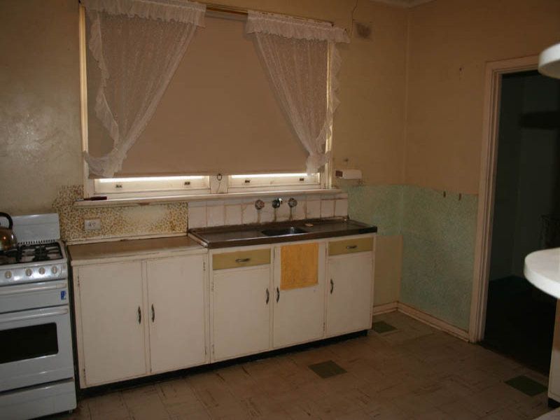 24 Thomas Street Salisbury 5108