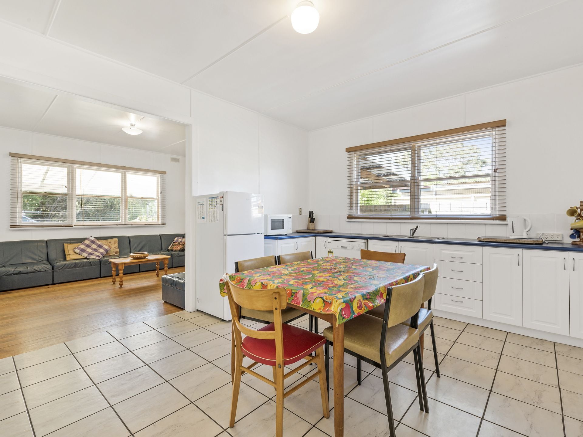 1/45 Montrose Avenue, Apollo Bay - Thumbnail 4
