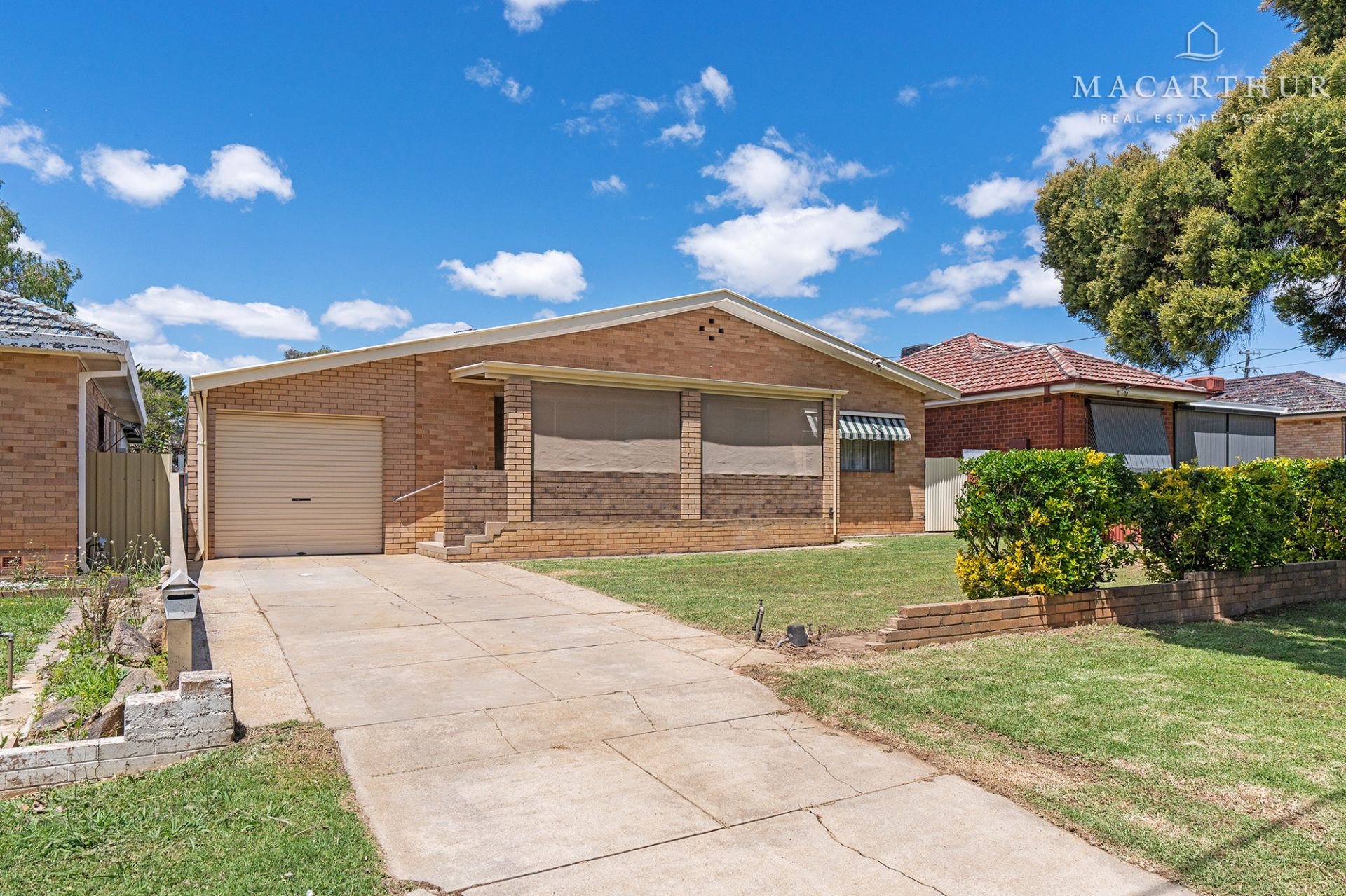 31 Raye Street, Tolland Macarthur Real Estate Agency