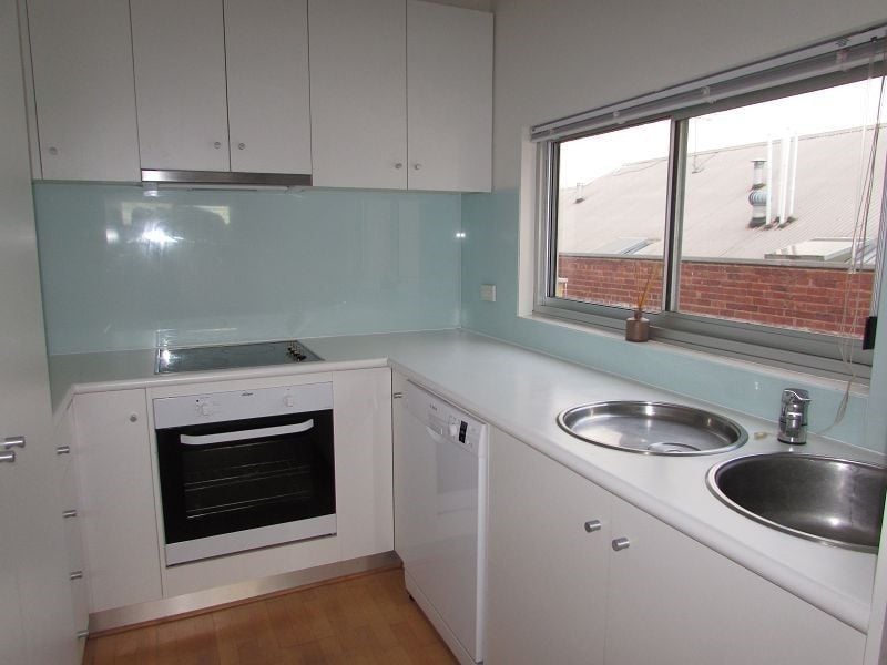 206/126 Carlisle Street, St Kilda East