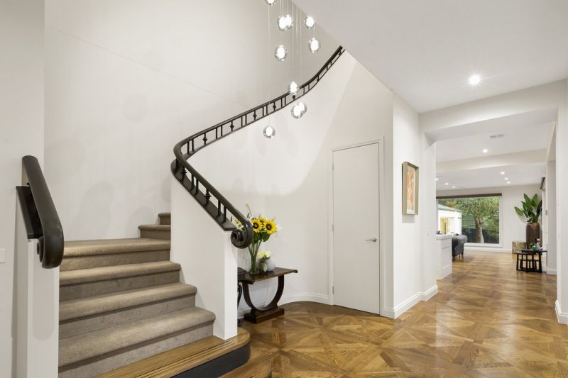 2 Lesley Street, Camberwell - Thumbnail 3