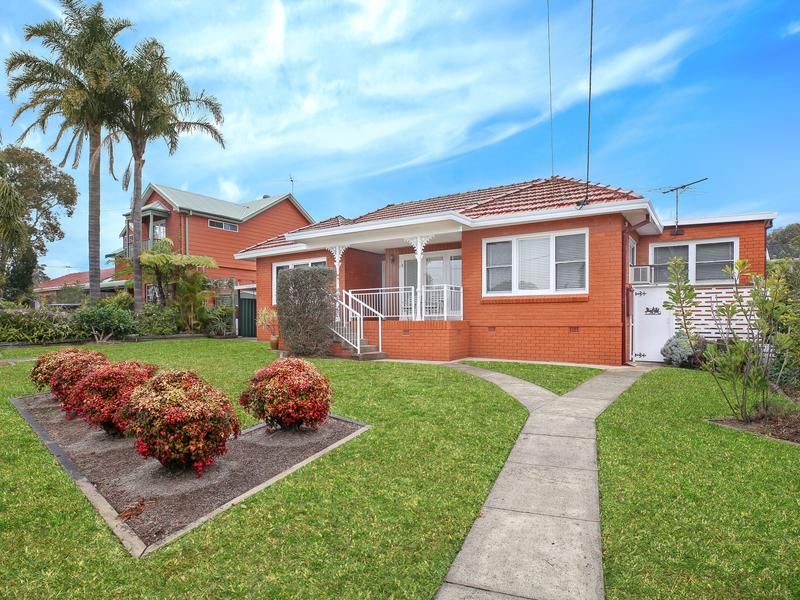 18 Mistletoe Street, LOFTUS, Loftus - Thumbnail 2