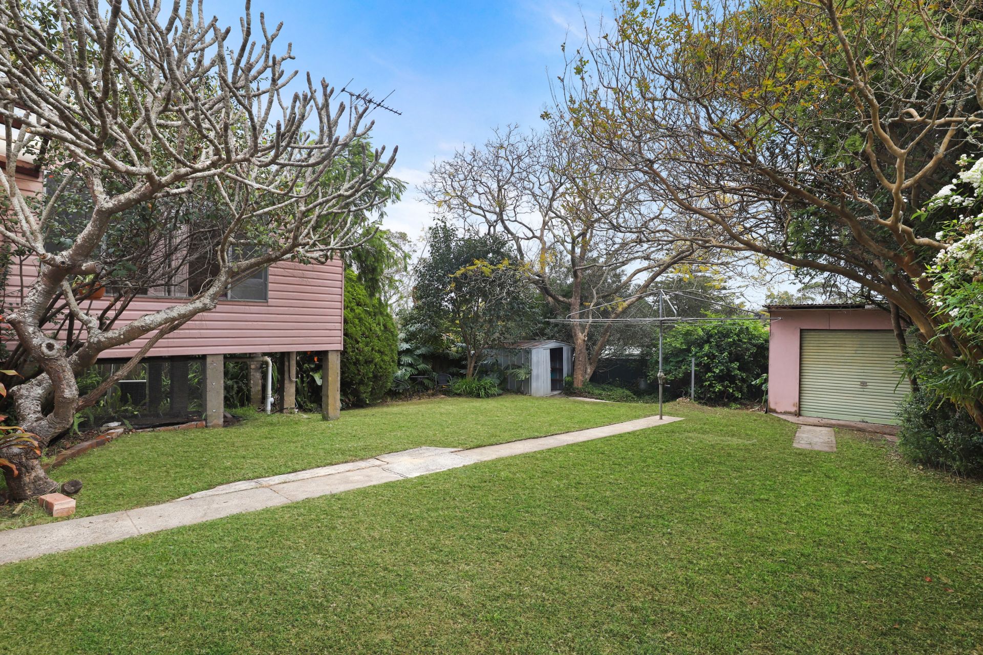 Real Estate For Sale 15 Tenth Avenue Loftus , NSW