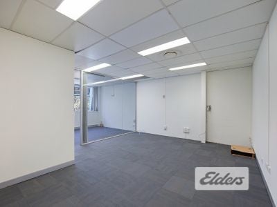 NEAT & TIDY OFFICE/WARHOUSE - CLOSE TO CBD