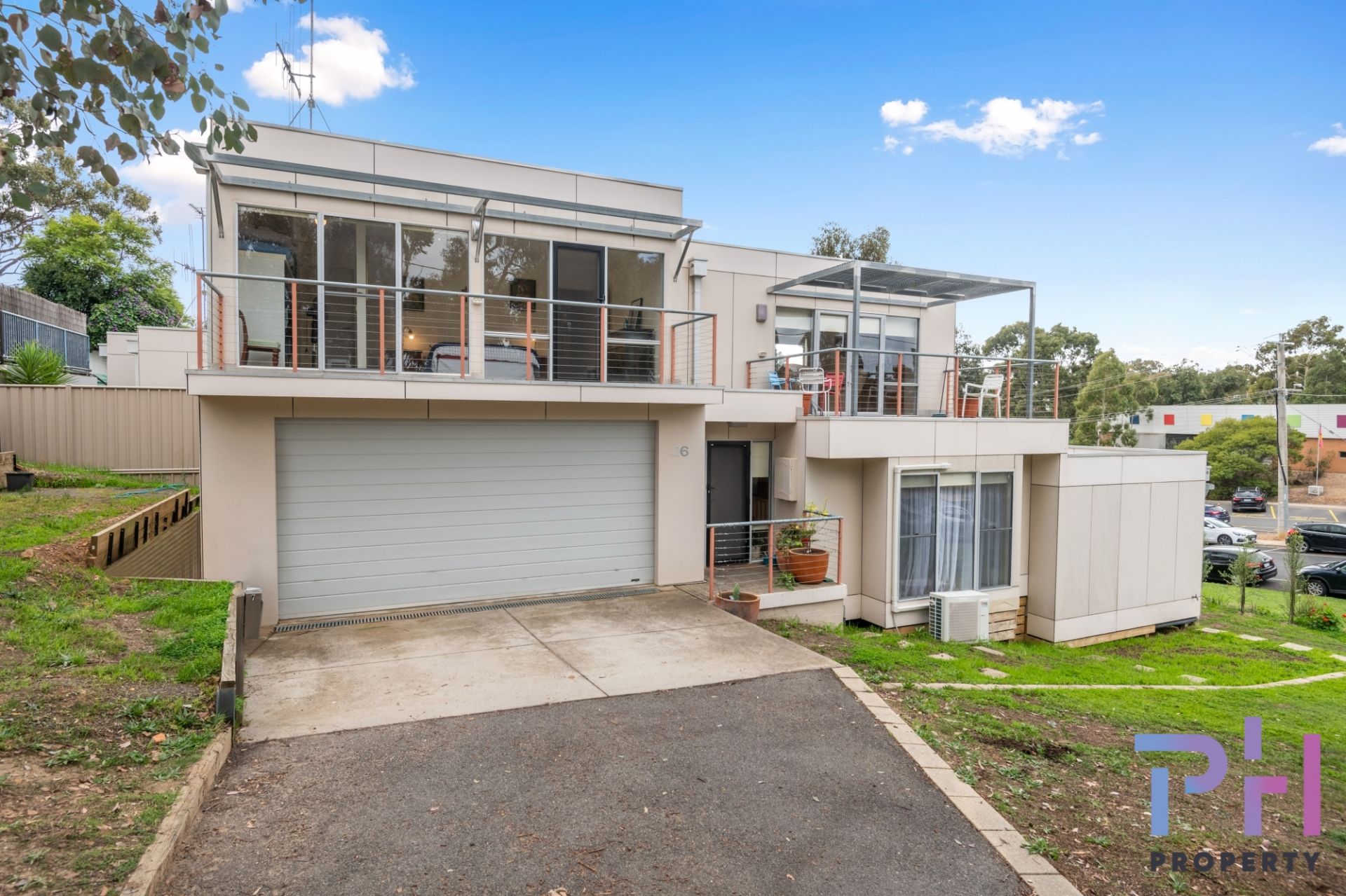 26 Sharon Street FLORA HILL VIC, Flora Hill - Image 1
