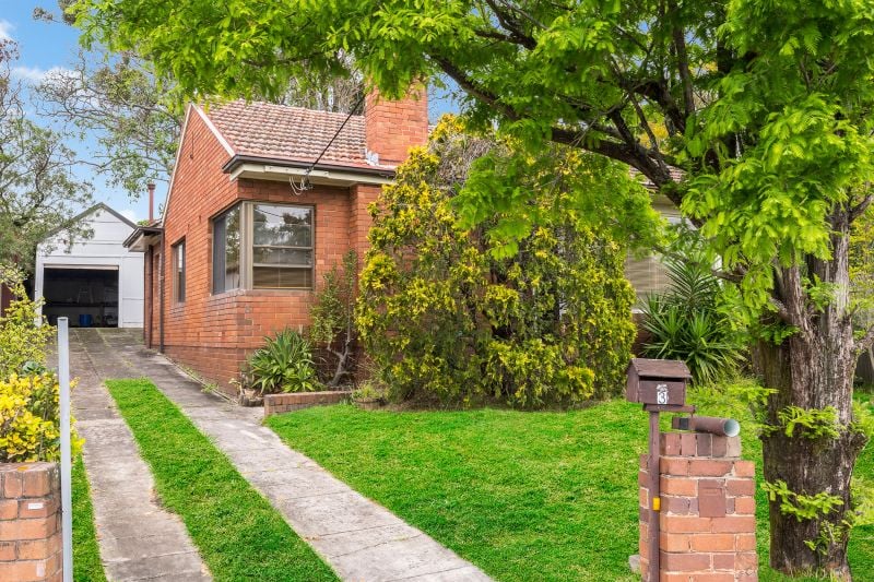 Real Estate For Sale 3 Toohey Crescent Bexley , NSW