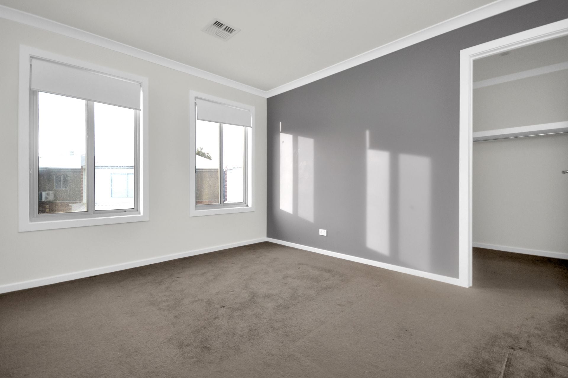 THREE BEDROOM CONTEMPORARY LIVING