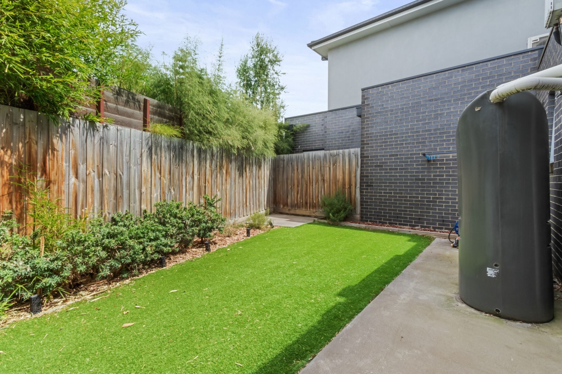 Charming Townhouse in Ideal Location