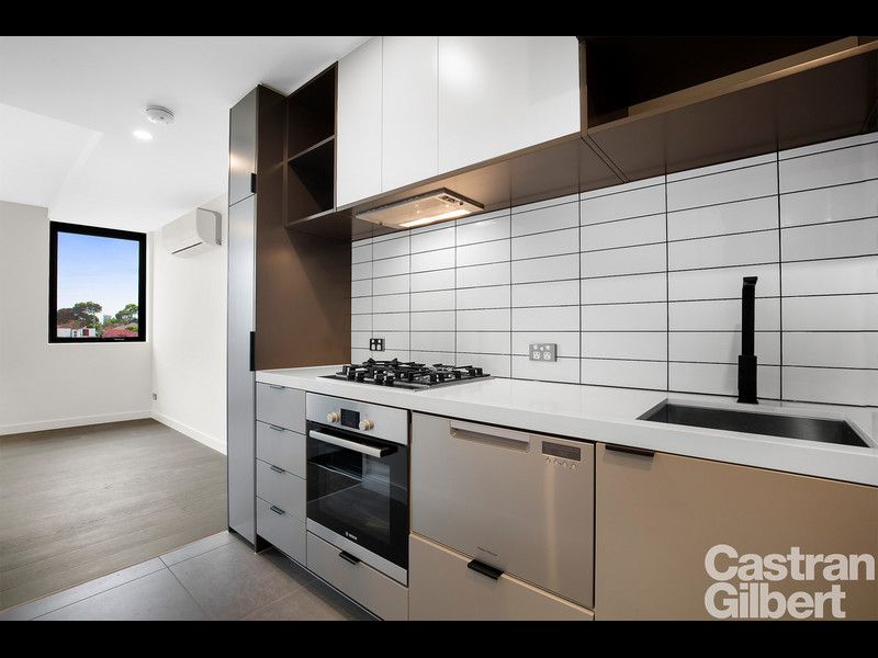 406/198 St Kilda Road, St Kilda - Thumbnail 3
