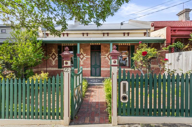 22 Livingstone Parade, Preston
