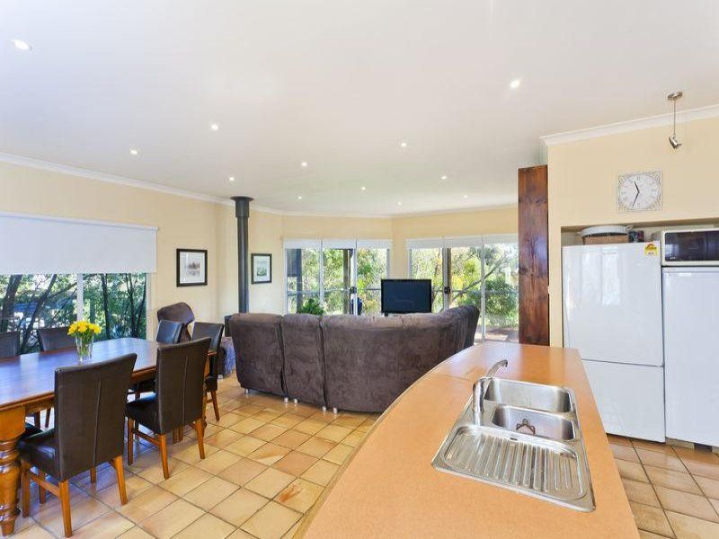 24 Blue Waters Drive OCEAN GROVE VIC, Ocean Grove - Thumbnail 5