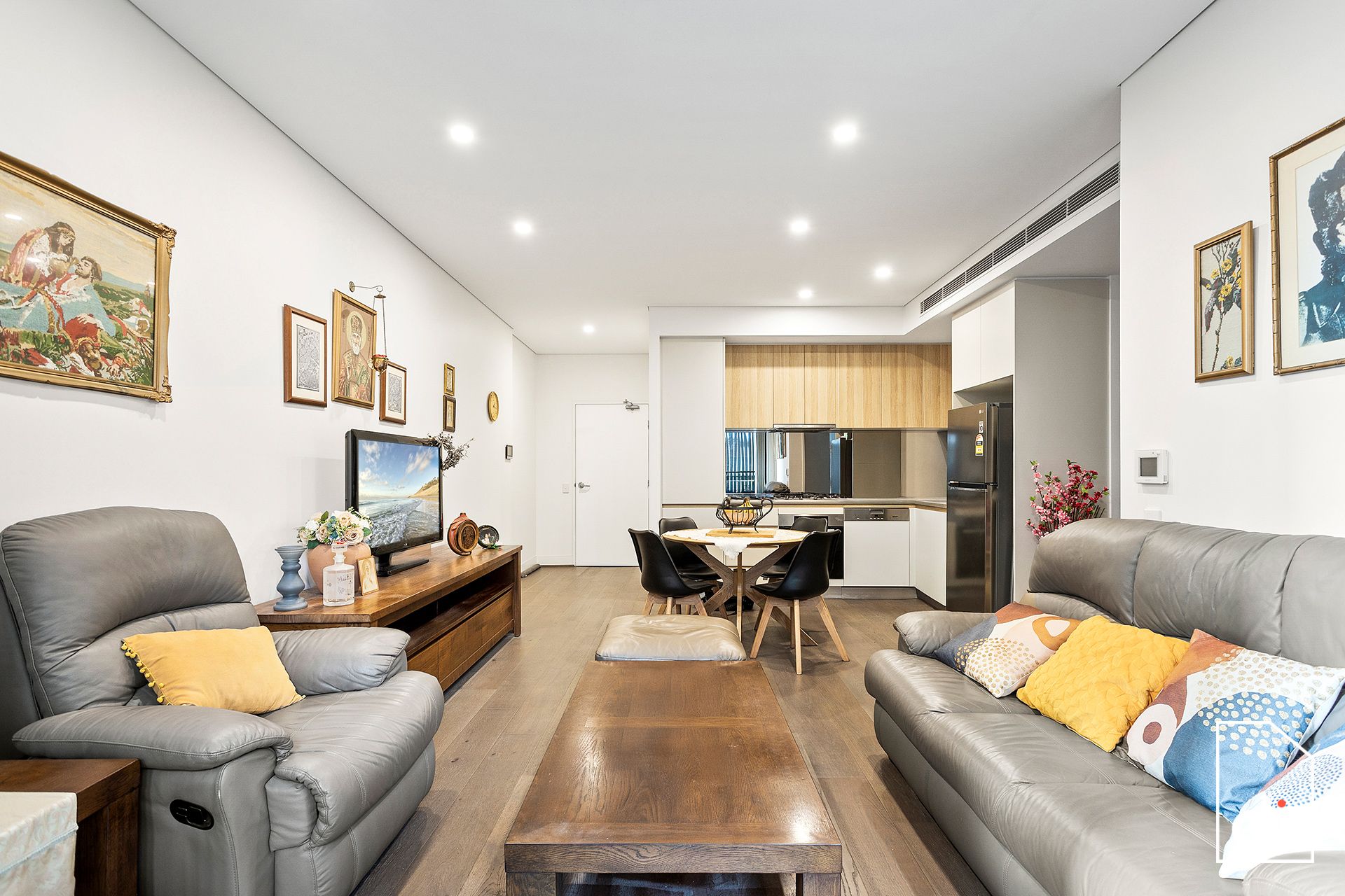 302/17-21 Loftus Street, Wollongong NSW