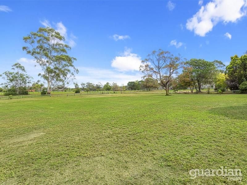 5 Lisbon Road KENTHURST NSW, Kenthurst - Thumbnail 3