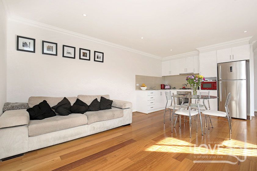Modern one bedroom unit!
