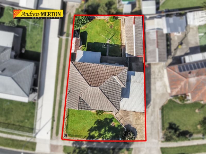 27 Lovegrove Drive, Quakers Hill