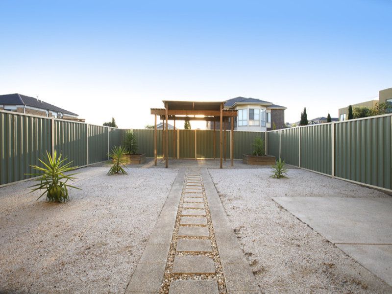 21 Hyde Park Terrace, Point Cook - Thumbnail 4