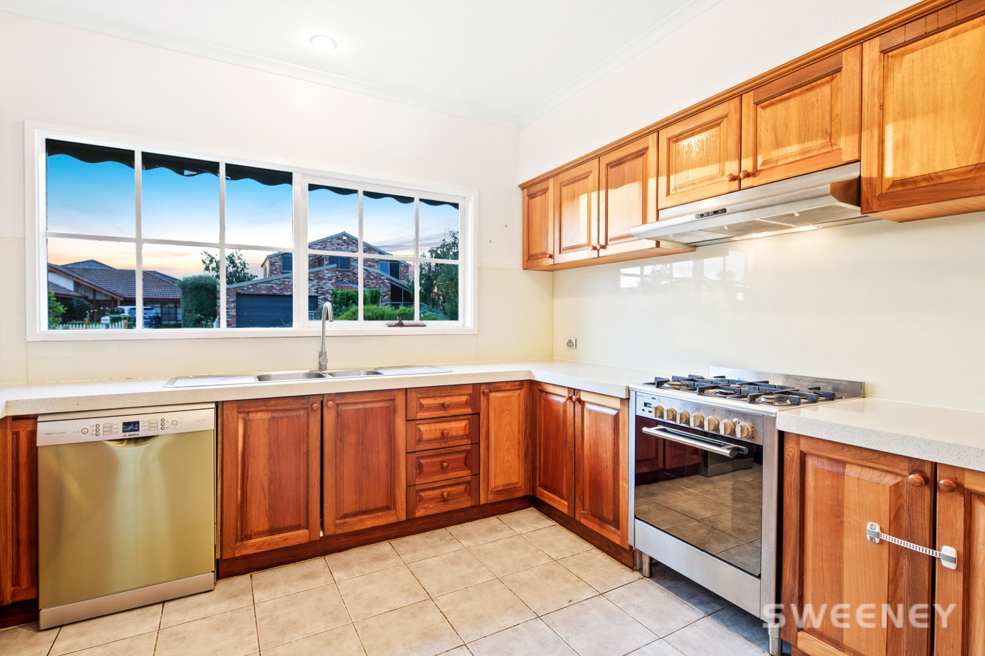 2 Emery Court, Altona - Thumbnail 8