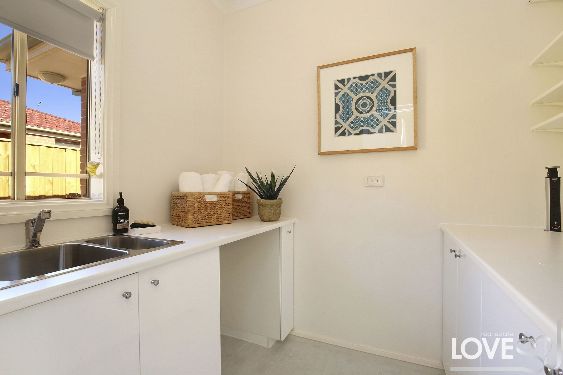 MOVE IN, UNPACK AND ENJOY