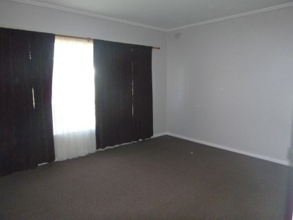 8 Jean Street Oaklands Park 5046