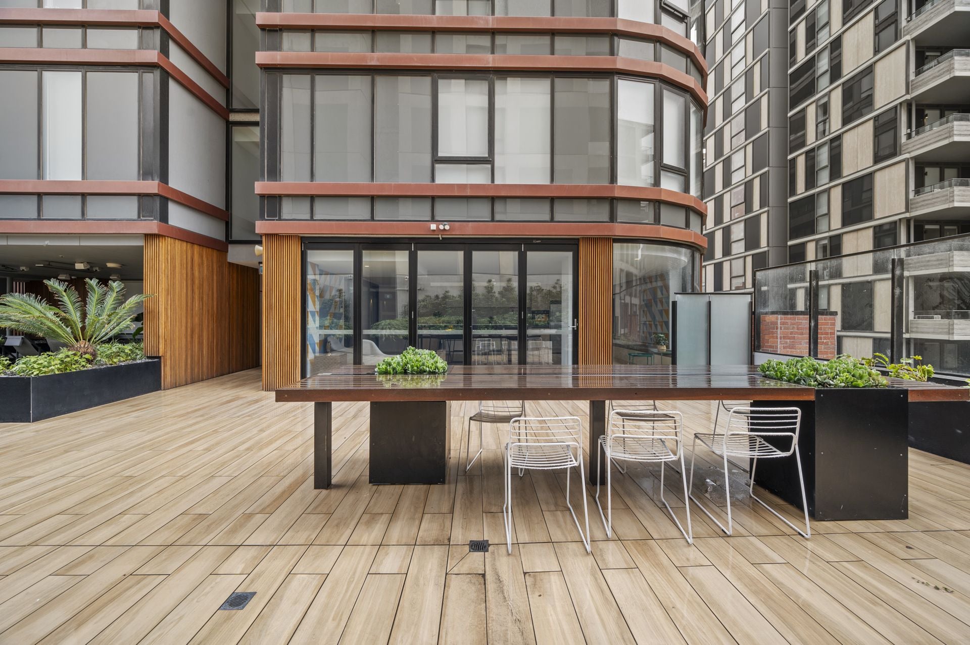 Spacious Apartment with Exclusive Amenities!
