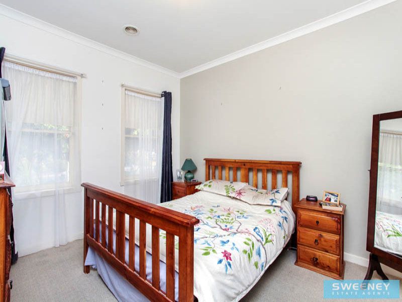 8 Hounslow Green, Caroline Springs - Thumbnail 7
