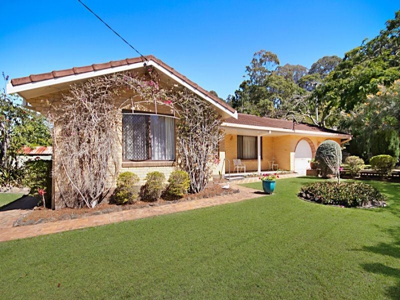 27 Inlet Dr (cnr Lakes Dr) TWEED HEADS NSW, Tweed Heads - Thumbnail 2